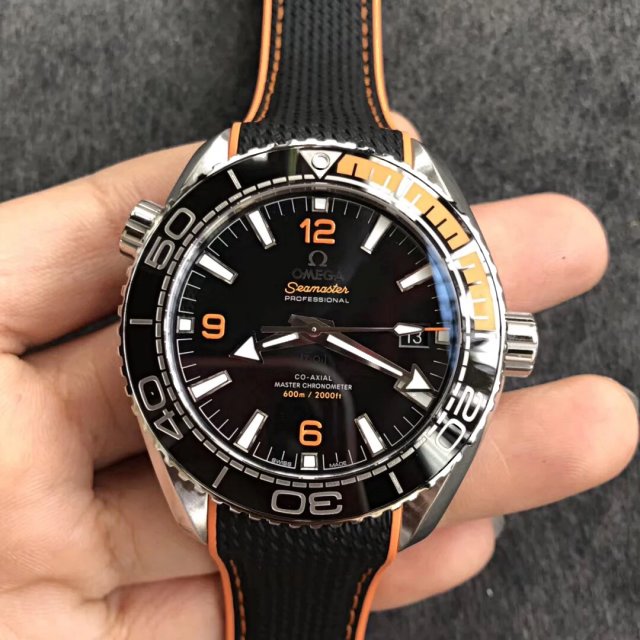 Replica-Omega-Planet-Ocean-600m-Orange