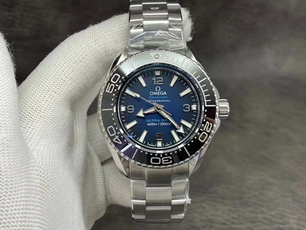 Replica-Omega-Planet-Ocean-Ultra-Deep-1024x768.jpg