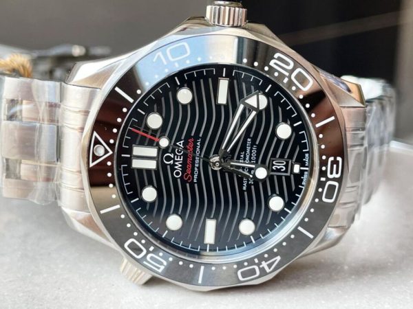 2018 Replica Omega Seamaster Diver 300M SS VSF 1:1 Best Edition Bezel BLACK Dial on SS Bracelet A2824 decorated to CAL.8800 - Image 7