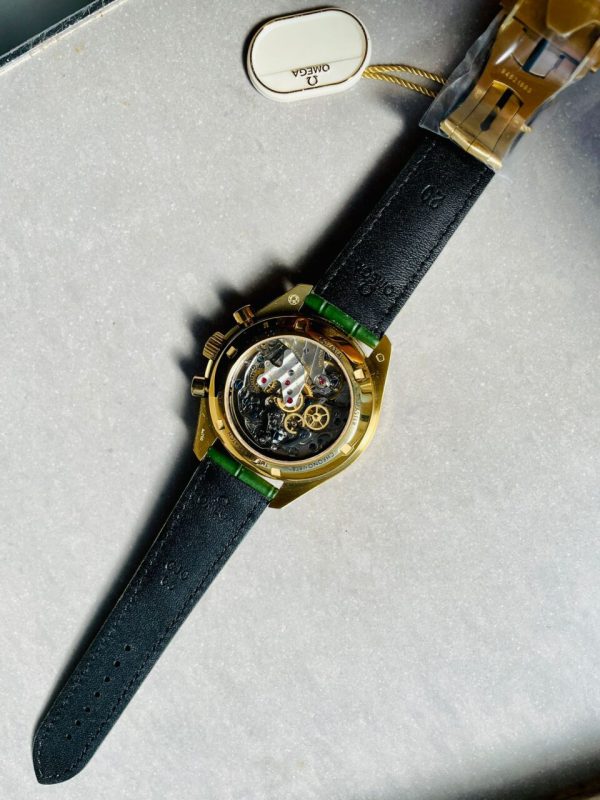 Replica Omega Speedmaster Moonwatch in Moonshine Gold YG RMF Best Edition Green Dial on Green Leather Strap Manual Chrono - Image 15