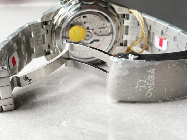 Replica Omega Seamaster 300M Chrono SS OMF 1:1 Best Edition Blue Dial on SS Bracelet A9900 - Image 10