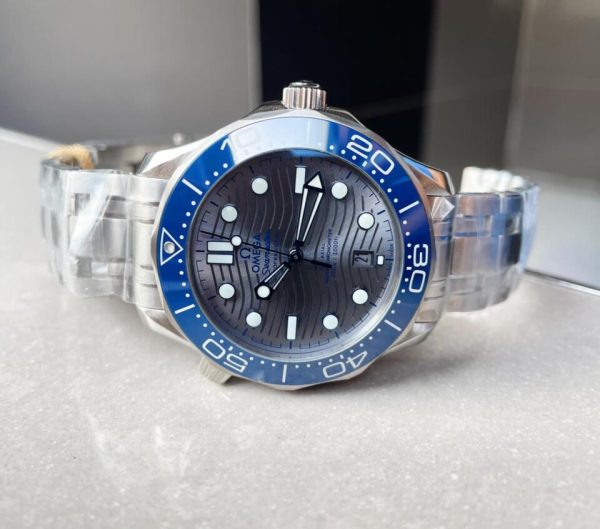 2018 Replica Omega Seamaster Diver 300M VSF 1:1 Best Edition Blue Ceramic Grey Dial on Silver Steel Strap A8800 V2 (Black Balance Wheel) - Image 6