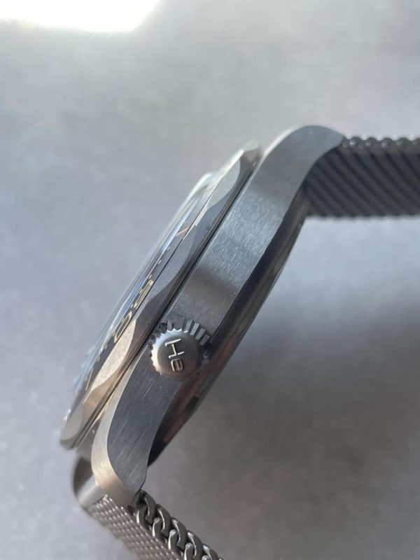 Replica Omega Seamaster 300 “No Time to Die” Limited Edition VSF 1:1 Best Edition on SS Mesh Bracelet A8806 V4 - Image 11