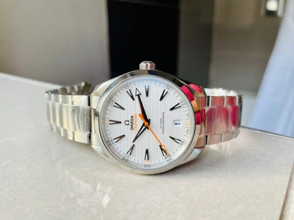 Replica Omega Aqua Terra 150M Master Chronometers VSF 1:1 Best Edition White Dial on SS Bracelet A8900 - Image 7