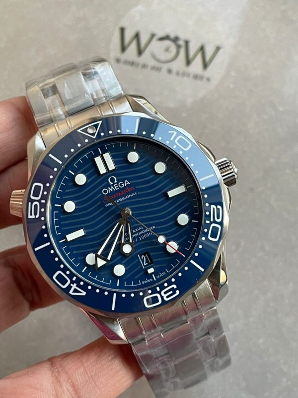 Replica Omega Seamaster Diver 300M VSF 1:1 Best Edition Blue Ceramic Blue Dial on SS Bracelet A8800 V2 - Image 2