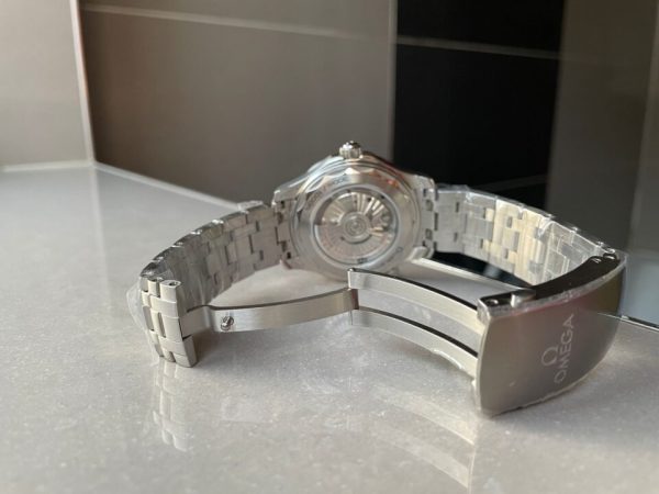 Replica Omega Seamaster Diver 300M SS VSF 1:1 Best Edition Black Bezel White Dial on SS Bracelet A8800 ( Extra Rubber Strap) - Image 13