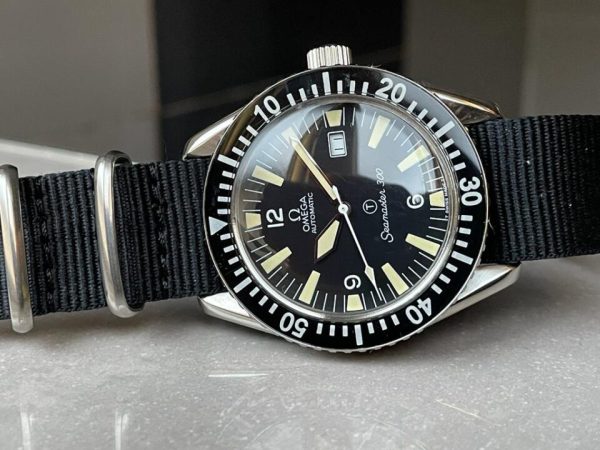 Replica Omega Vintage Seamaster 300 Military Date Automatic Mens Watch - Image 4