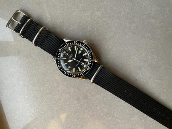 Replica Omega Vintage Seamaster 300 Military Date Automatic Mens Watch - Image 7