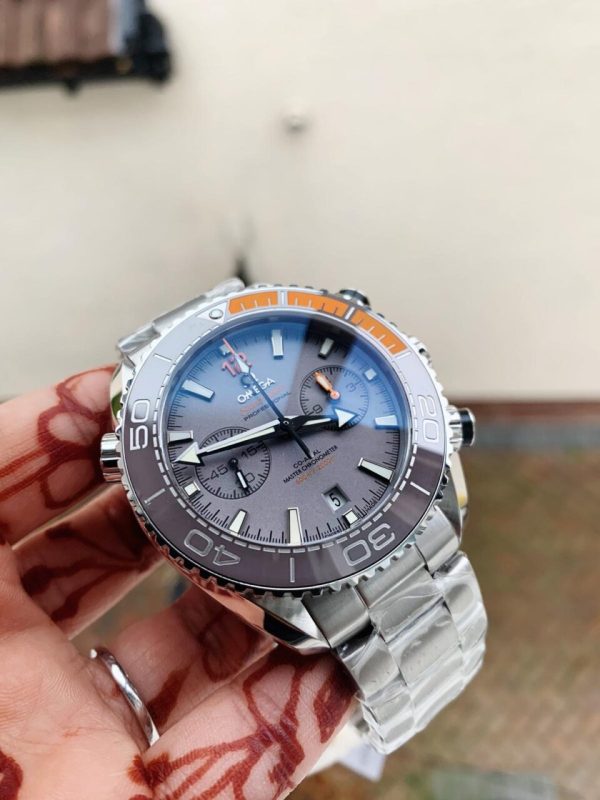 Replica Omega Planet Ocean SEAMASTER Chronometer OMF SS Grey/Orange Polished Bezel Grey Dial on SS Bracelet A9900 (Black Balance Wheel) - Image 7