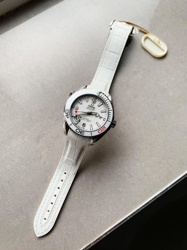 Replica Omega Planet Ocean SEAMASTER 39.5mm Olympic Games SS VSF 1:1 Best Edition White Dial on White Rubber Strap A8800 - Image 5