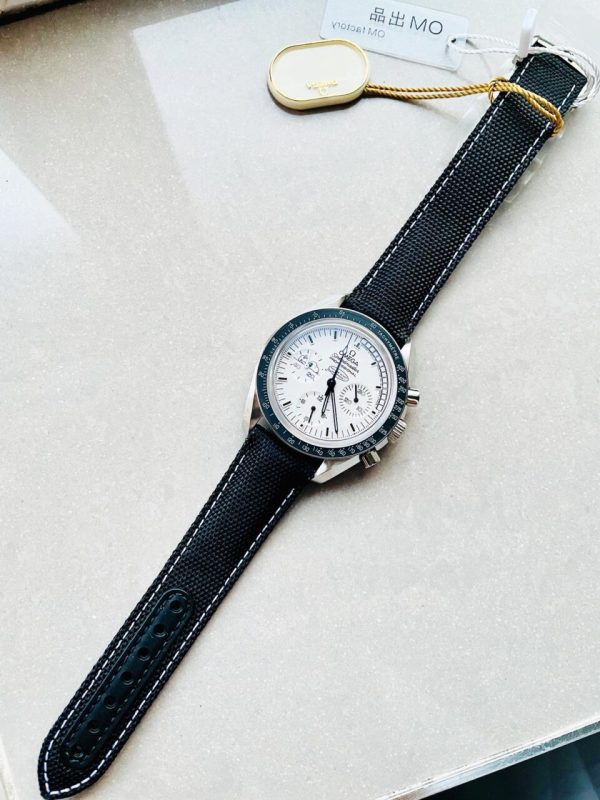 Replica Omega Speedmaster SS Snoopy Sapphire Crystal White Dial on Black Nylon Strap Manual Winding Chrono Movement - Image 7