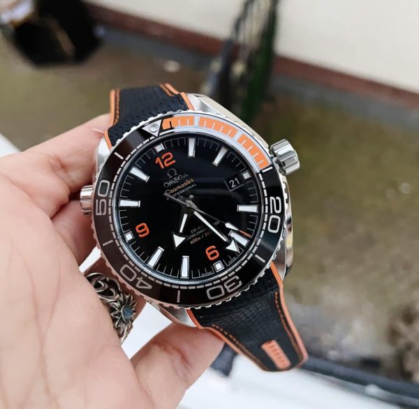 Replica Omega Planet Ocean 43.5mm SS VSF 1:1 Best Edition Black/Orange Bezel Black Dial on Black Nylon Strap A8900
