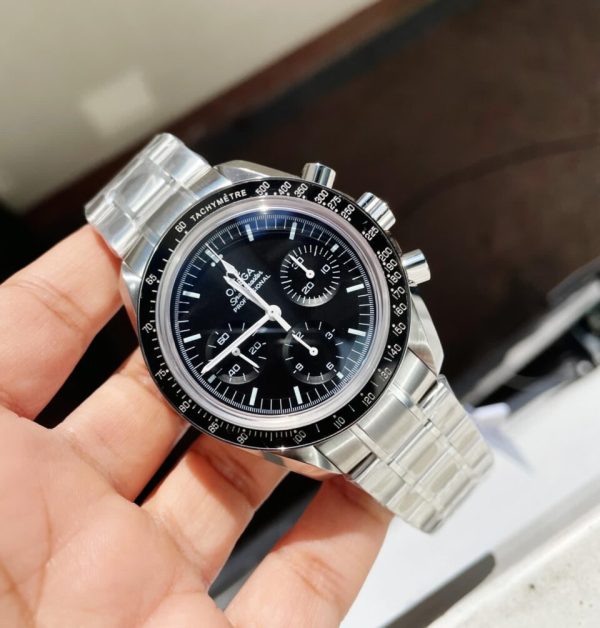Replica Omega Speedmaster MoonWatch SS Sapphire Crystal Black Dial on SS Bracelet Manual Winding Chrono Movement