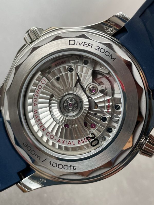 2018 Replica Omega Seamaster Diver 300M VSF 1:1 Best Edition Blue Ceramic Grey Dial on blue rubber strap Strap A8800 - Image 6