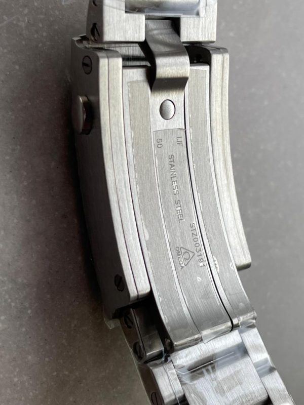 Replica Omega Seamaster 300 “Spectre” Limited Edition VSF 1:1 Best Edition on SS Bracelet A8400 Super Clone V2 - Image 7