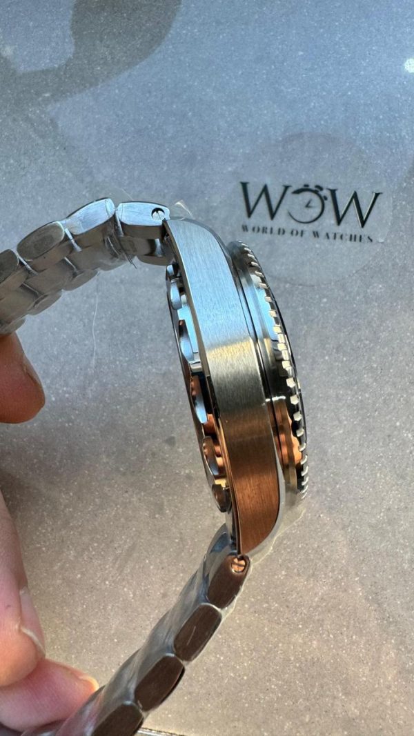 Replica Omega Seamaster ULTRA DEEP 6000M SS VSF 1:1 Best Edition Summer Blue Dial on SS Bracelet A8912 - Image 10