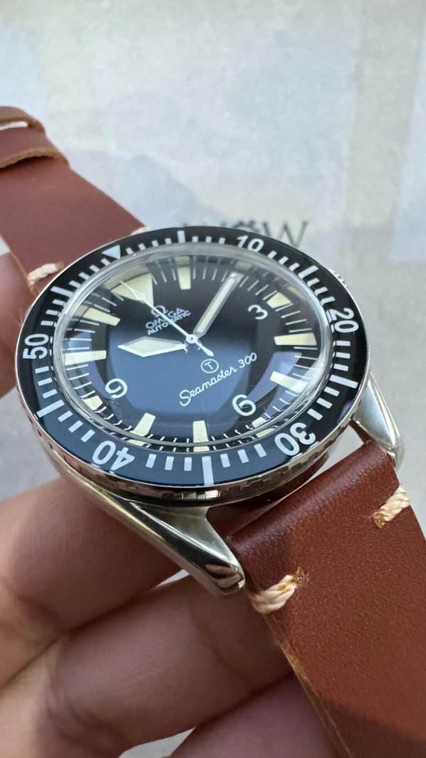 Replica Omega Vintage Seamaster 300 Military Date Automatic Mens Watch - Image 4