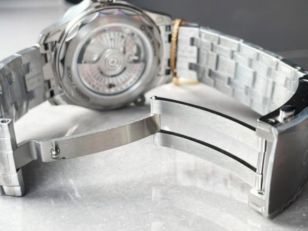 2018 Replica Omega Seamaster Diver 300M VSF 1:1 Best Edition Blue Ceramic Grey Dial on Silver Steel Strap A8800 V2 (Black Balance Wheel) - Image 10