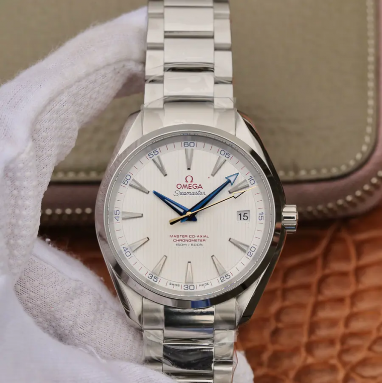 Replica-Omega-Seamaster-Aqua-Terra-SS-Watch-768x769